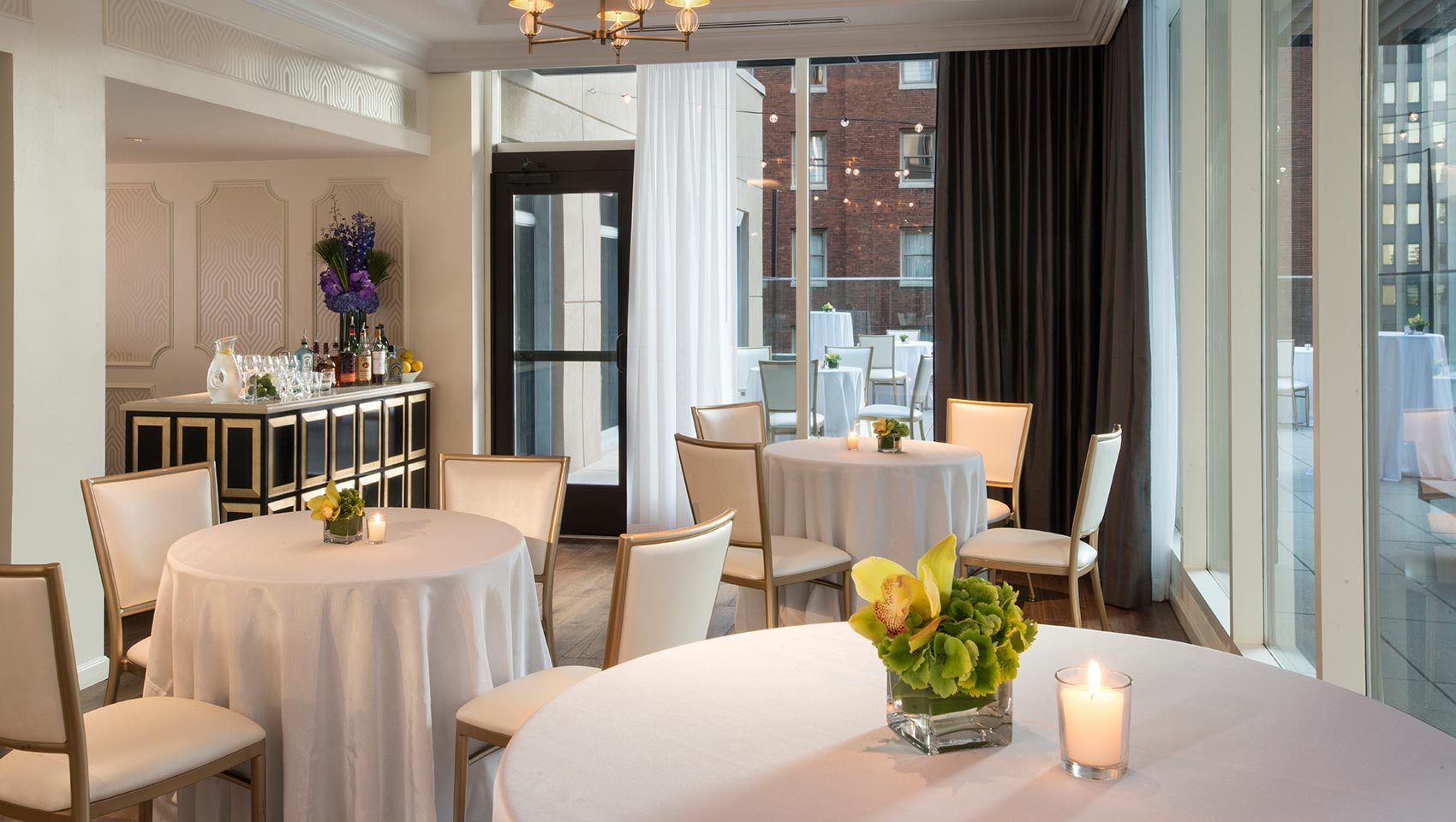 Pittsburgh Hotel Photos Kimpton Monaco Rialto Suite Social Set Up